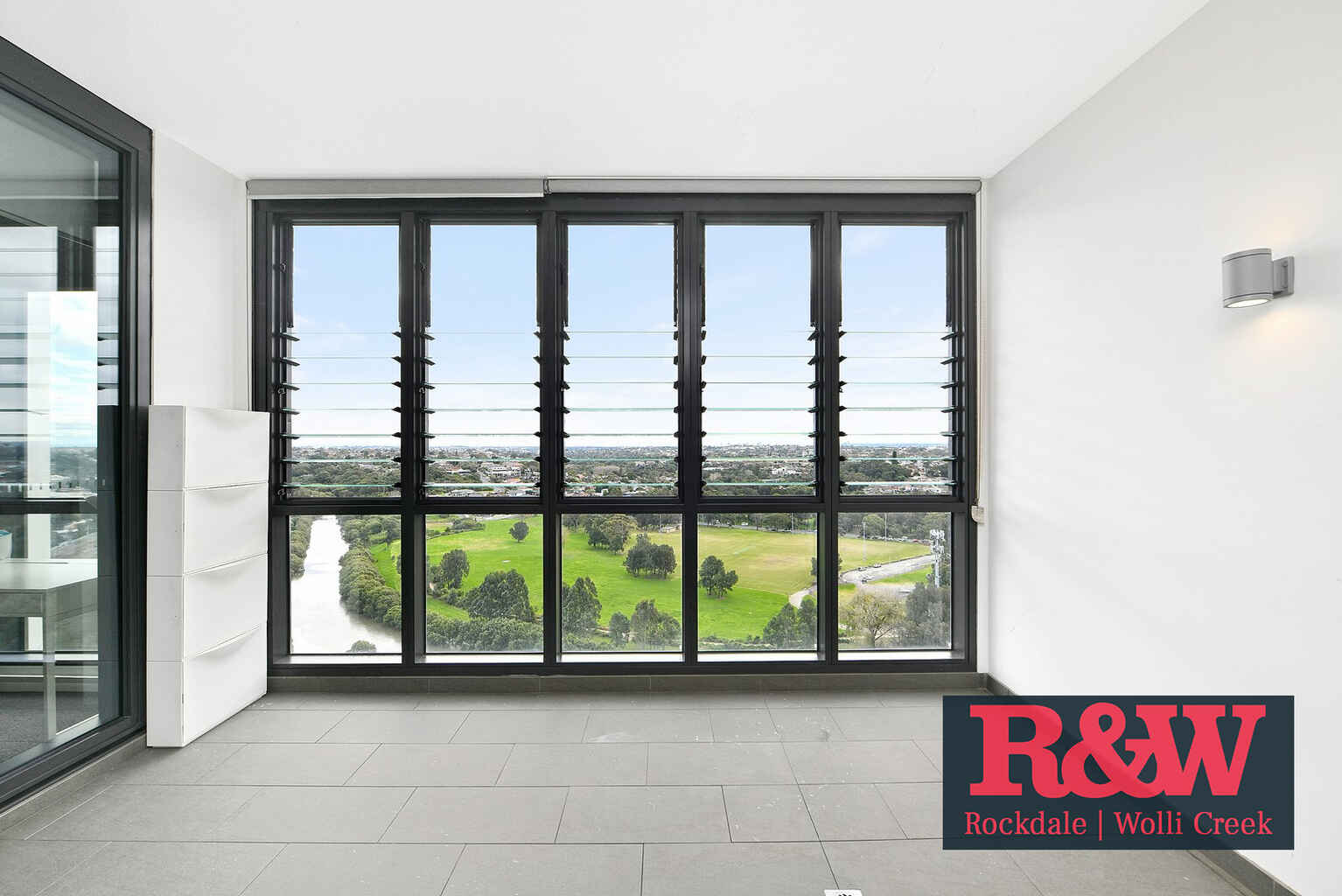 1908/9 Brodie Spark Drive Wolli Creek