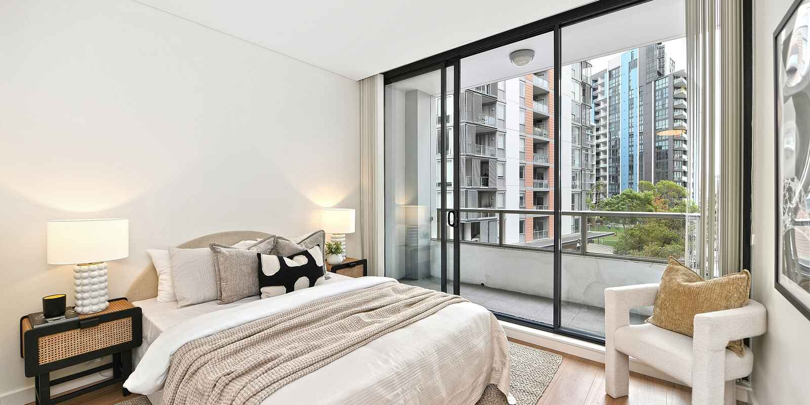 414/10 Brodie Spark Drive Wolli Creek