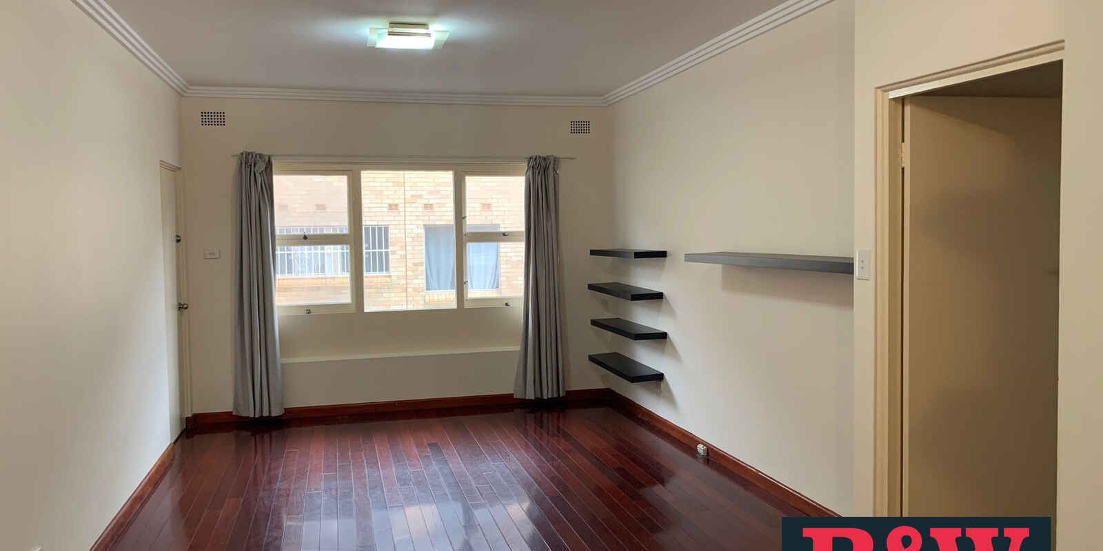 4/4 Monomeeth Street Bexley