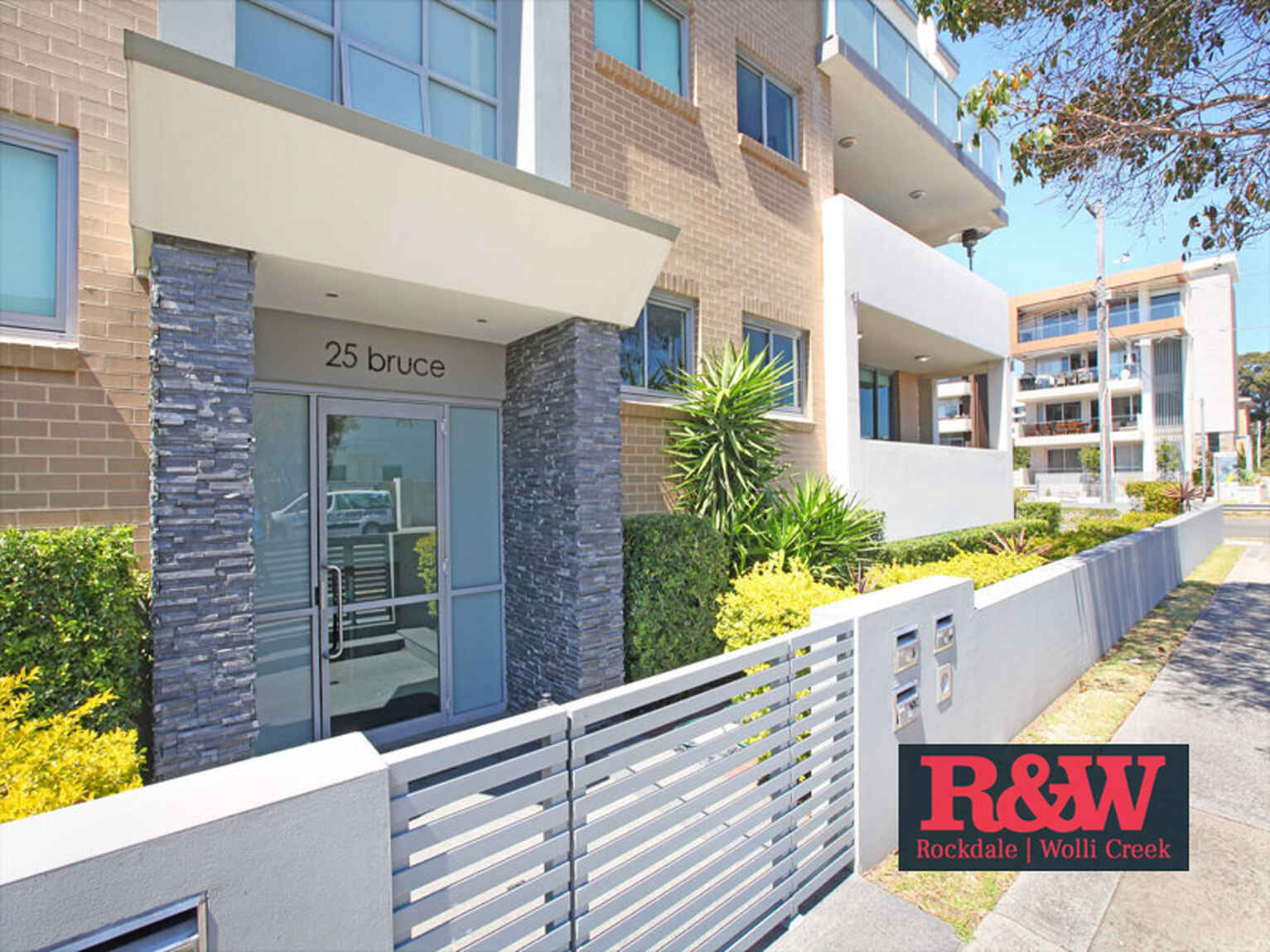 2/25 Bruce Street Brighton-Le-Sands