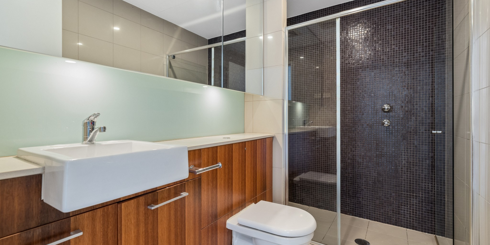 506/2 Brodie Spark Drive Wolli Creek 506/2 Brodie Spark Drive Wolli Creek