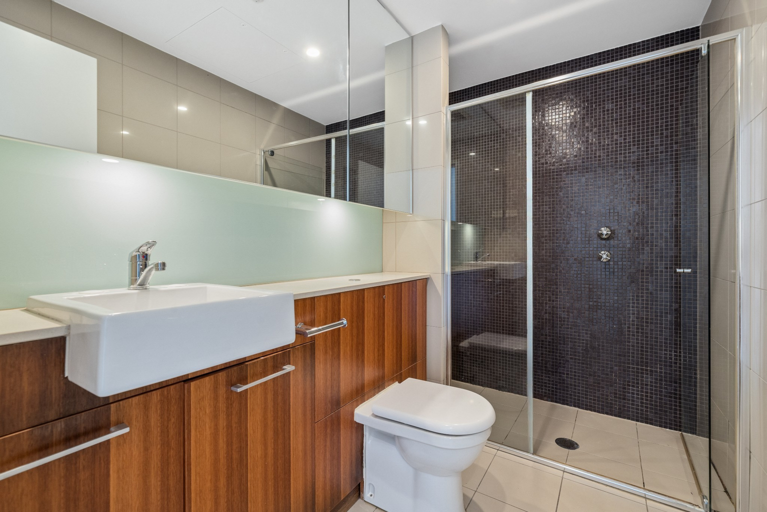 506/2 Brodie Spark Drive Wolli Creek 506/2 Brodie Spark Drive Wolli Creek
