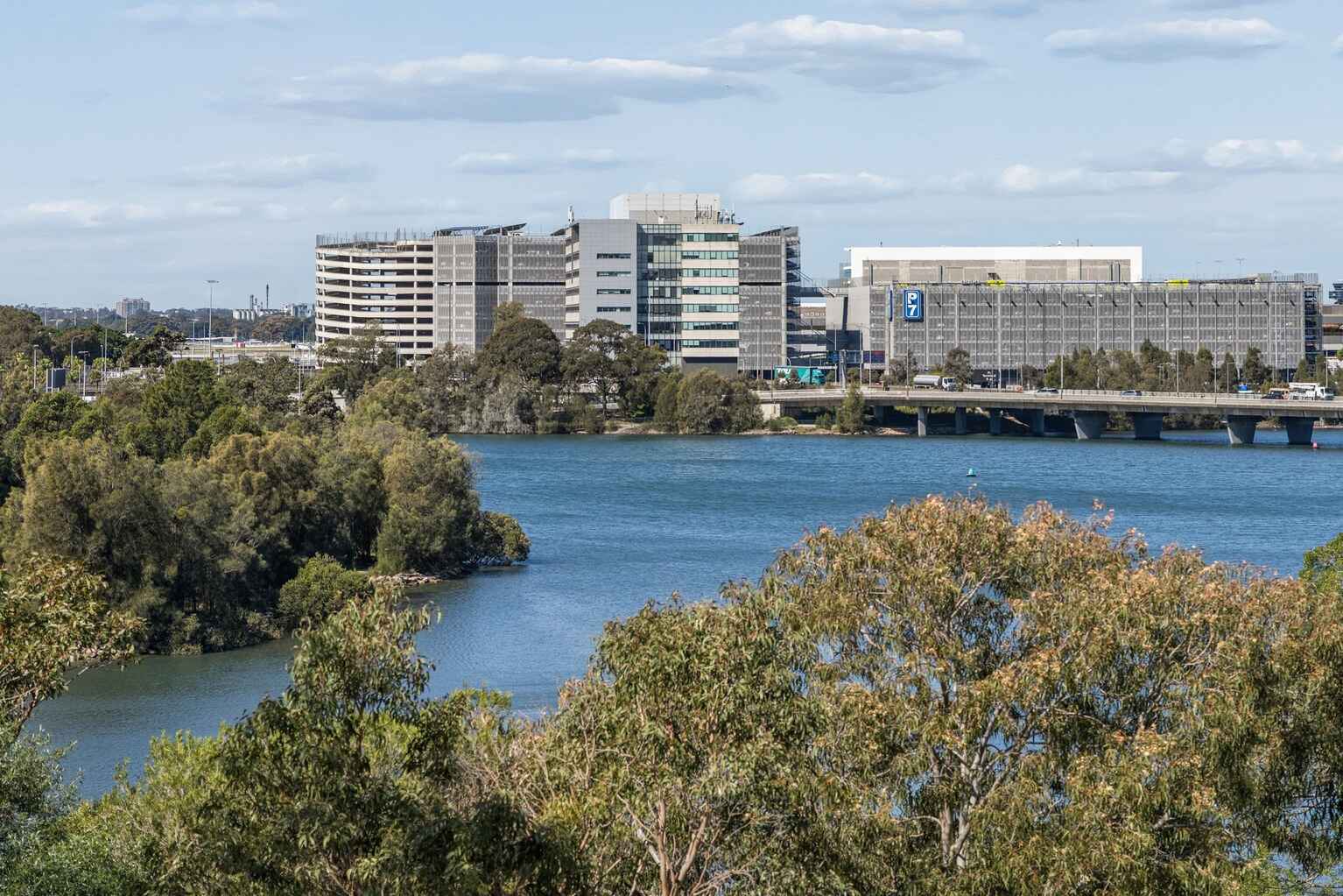 506/2 Brodie Spark Drive Wolli Creek 506/2 Brodie Spark Drive Wolli Creek