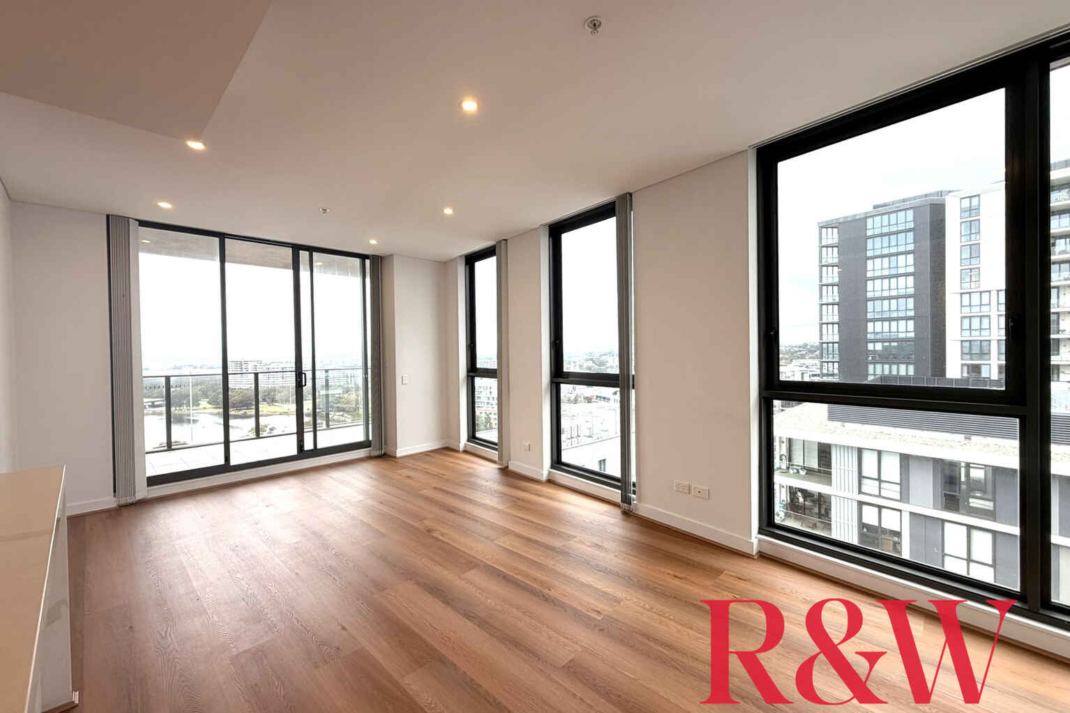 1701/2 Chisholm Street Wolli Creek