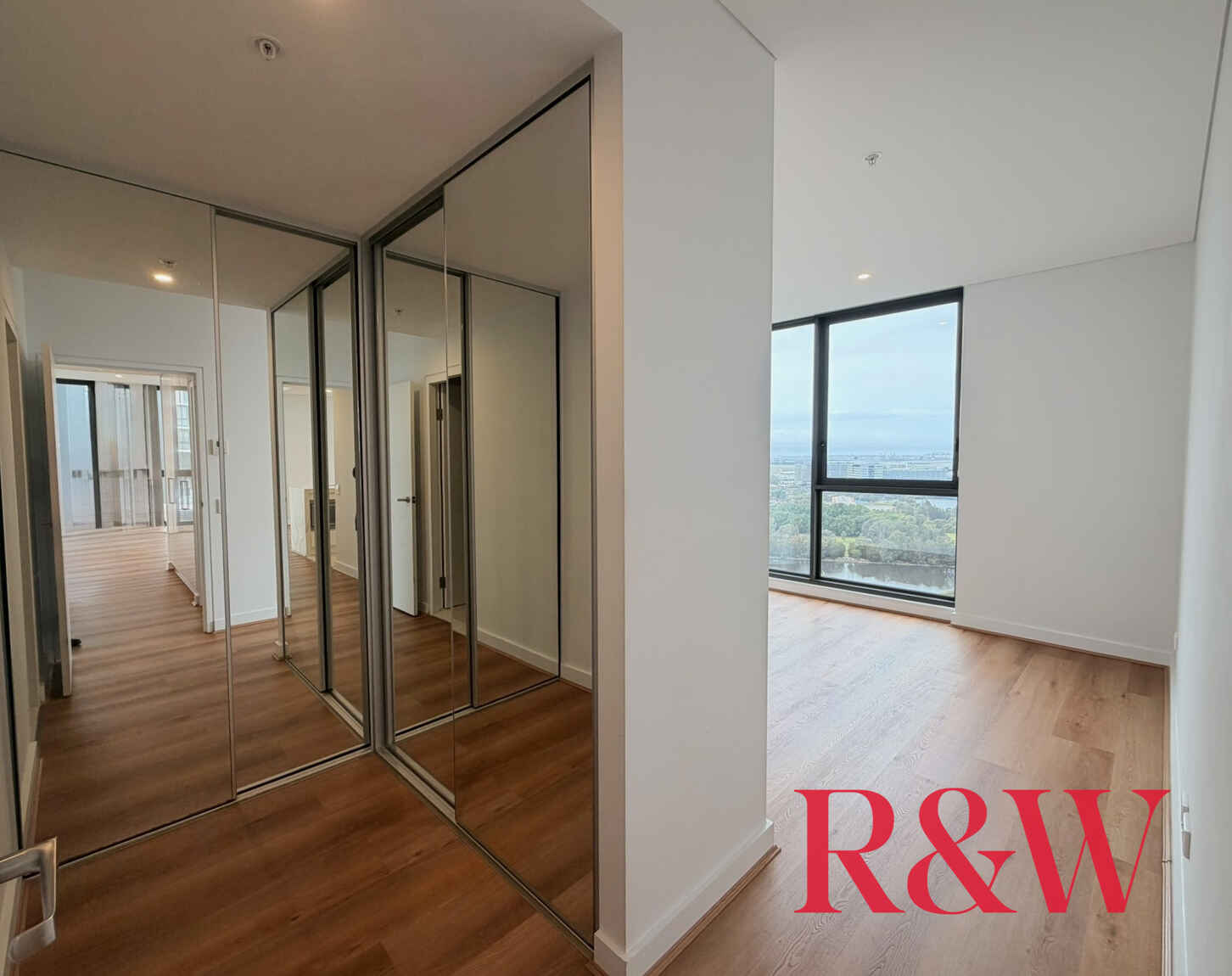 1701/2 Chisholm Street Wolli Creek